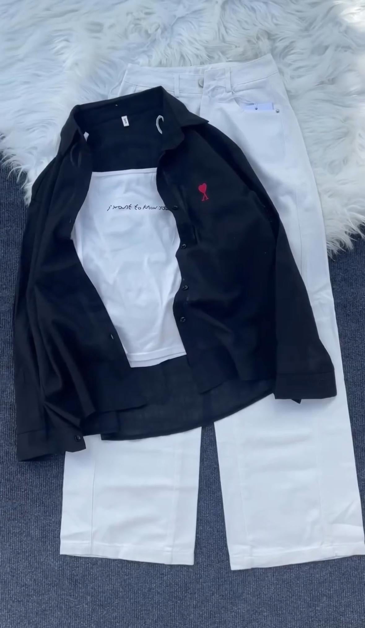 Tittle Simple Western Style.